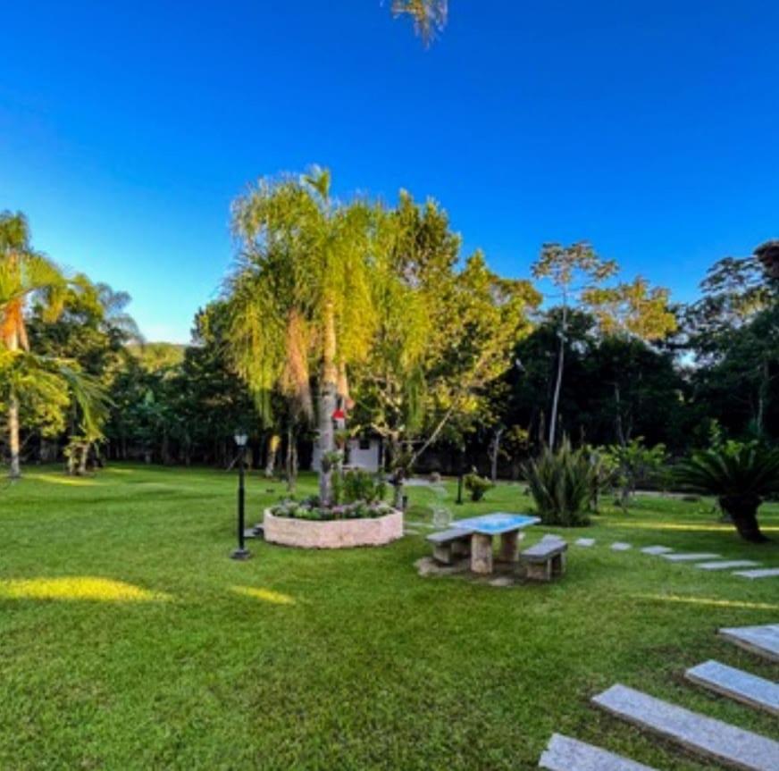 Recanto Vieira Praia Do Estaleiro Balneario Camboriu Bagian luar foto